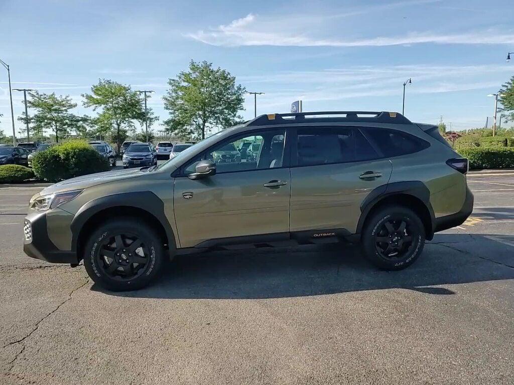 new 2025 Subaru Outback car, priced at $43,001