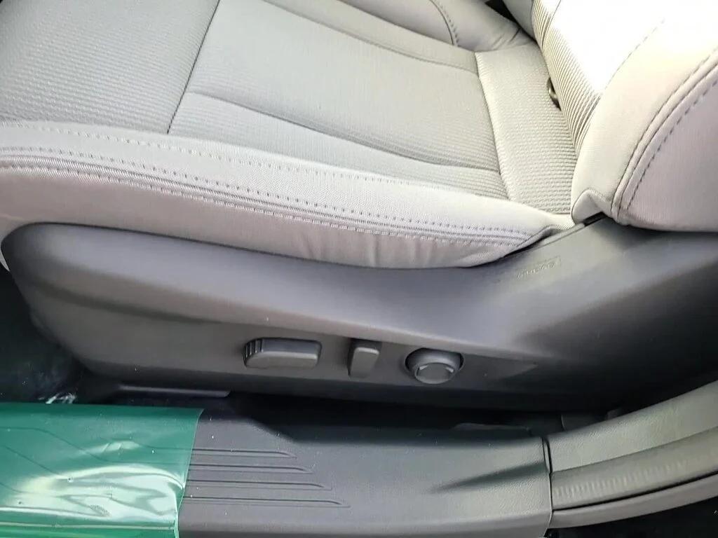 new 2025 Subaru Legacy car, priced at $28,913