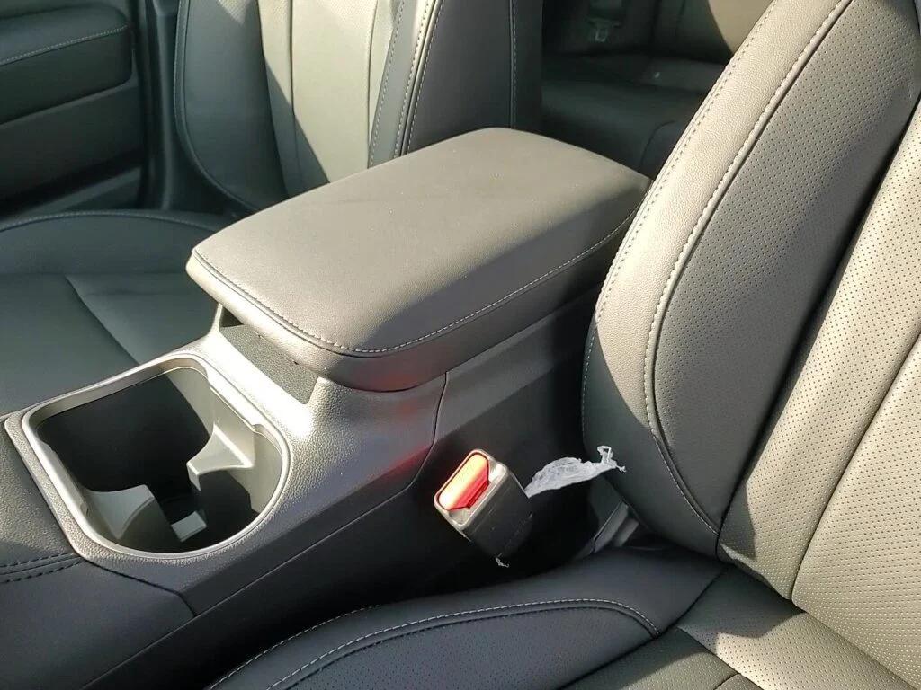 new 2025 Subaru Outback car, priced at $44,123