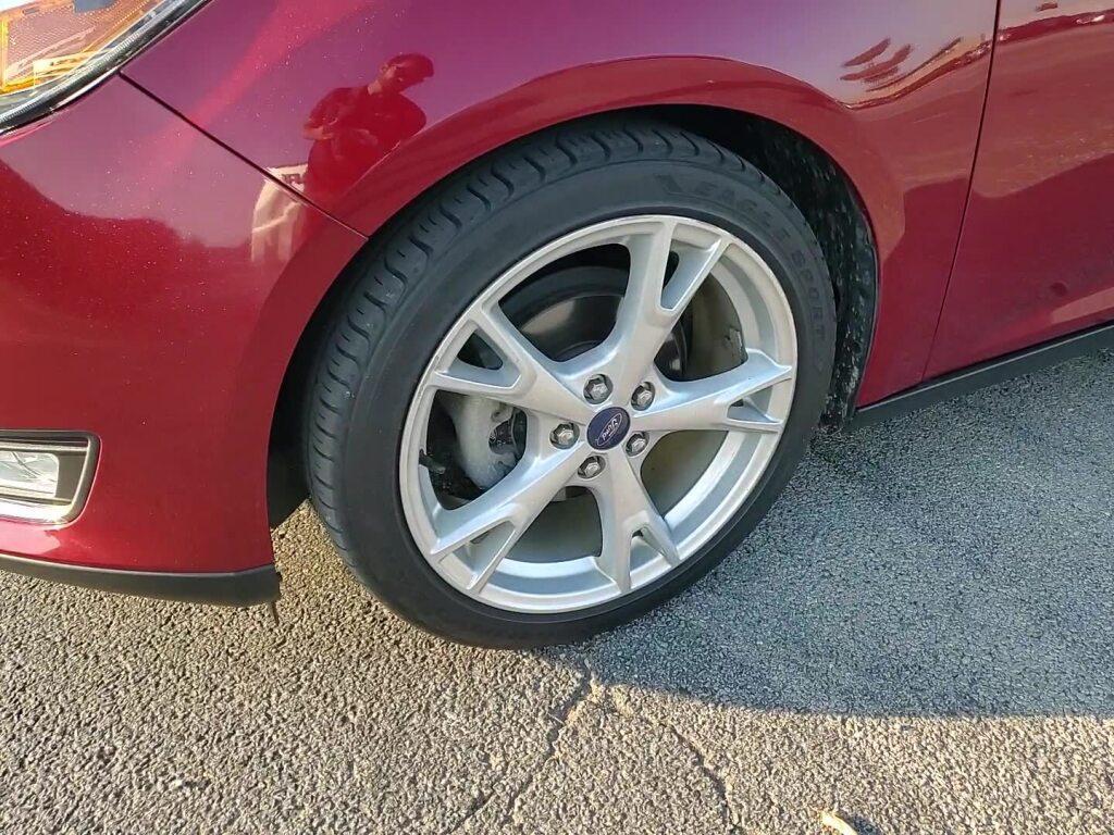 used 2015 Ford Focus car, priced at $10,890