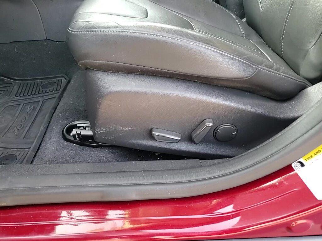 used 2015 Ford Focus car, priced at $10,890