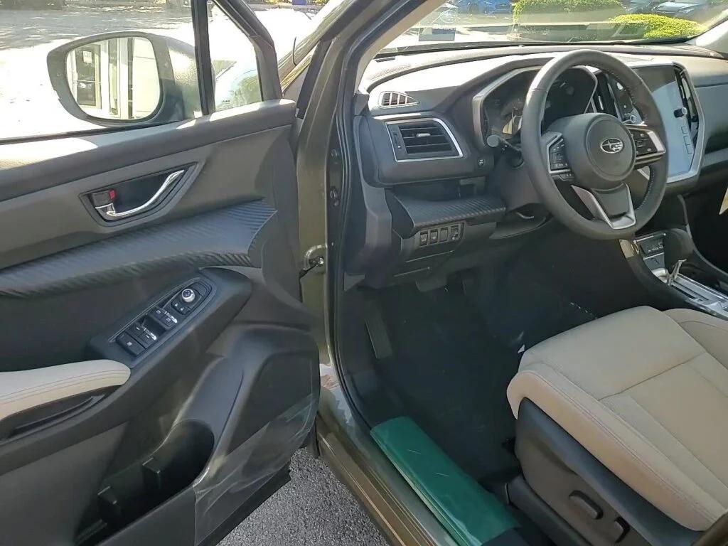 new 2025 Subaru Ascent car, priced at $40,317