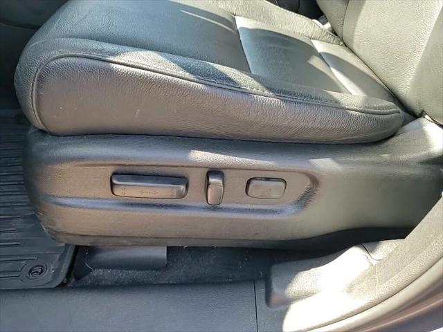 used 2021 Honda Pilot car, priced at $27,252