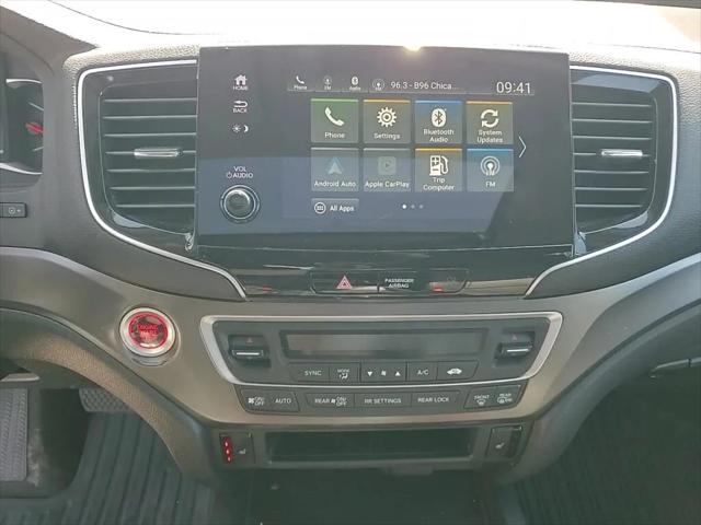 used 2021 Honda Pilot car, priced at $27,252