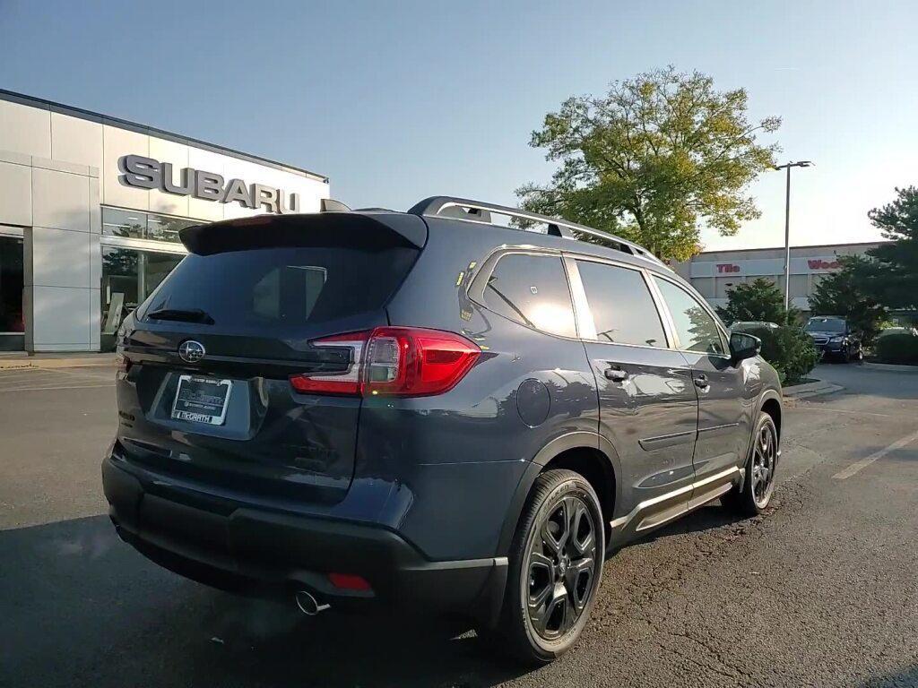new 2025 Subaru Ascent car, priced at $44,107