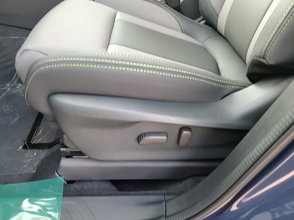 new 2025 Subaru Ascent car, priced at $44,107