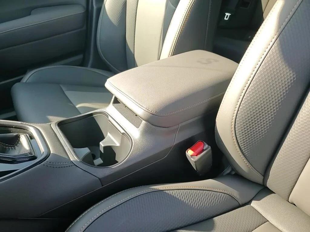 new 2025 Subaru Outback car, priced at $43,001