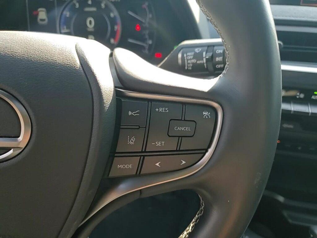 used 2019 Lexus UX 200 car, priced at $25,587