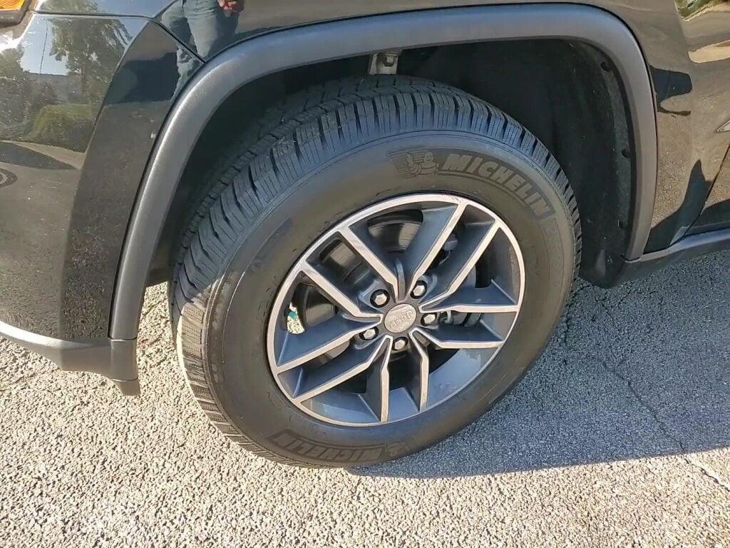 used 2018 Jeep Grand Cherokee car, priced at $18,150