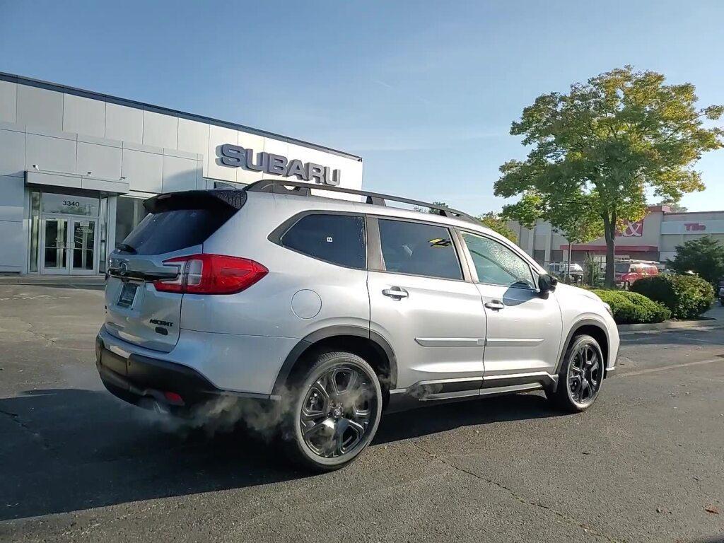 new 2025 Subaru Ascent car, priced at $51,769
