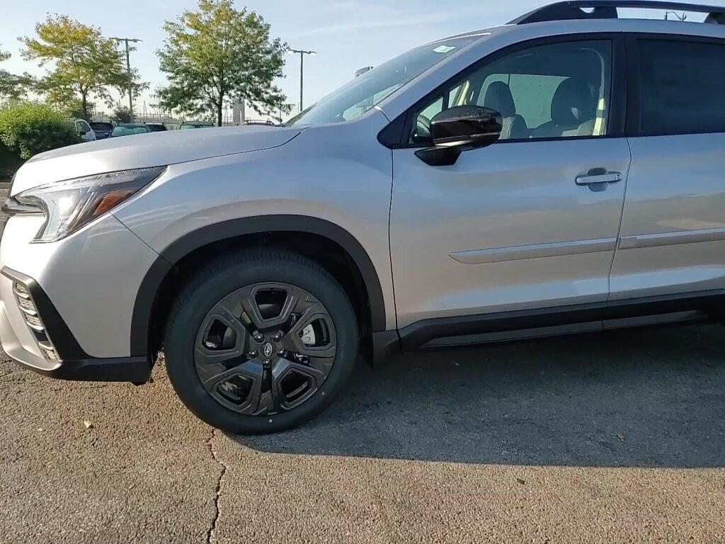 new 2025 Subaru Ascent car, priced at $51,769
