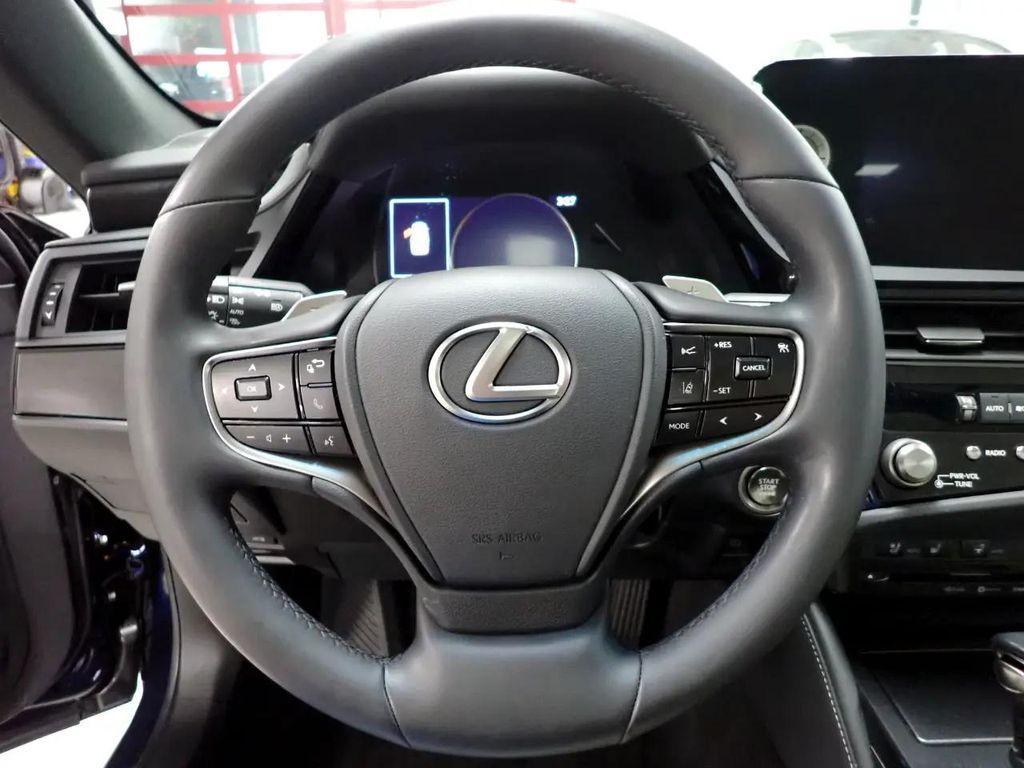 used 2022 Lexus ES 250 car, priced at $36,490