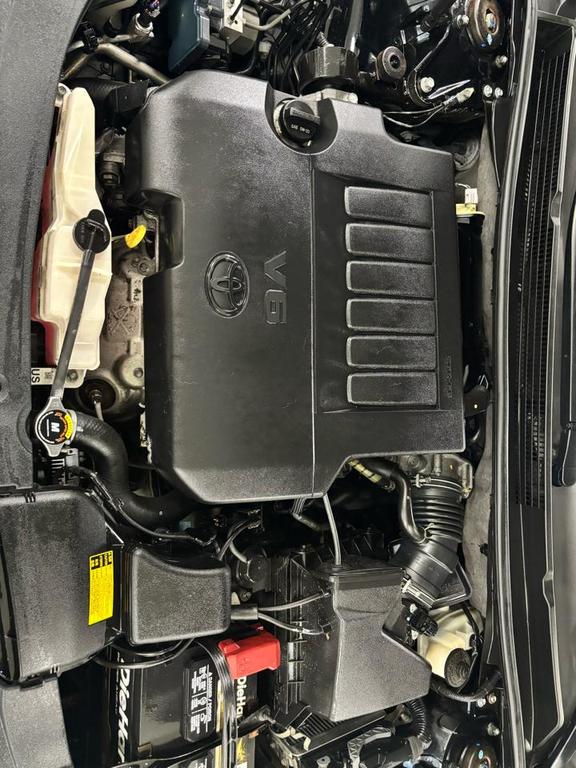 used 2015 Toyota Avalon car, priced at $13,990