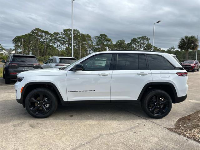 new 2025 Jeep Grand Cherokee car, priced at $50,420