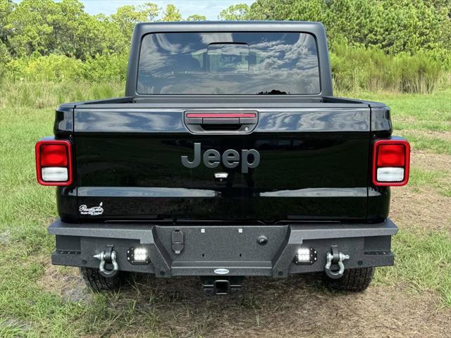 new 2024 Jeep Gladiator car, priced at $52,550