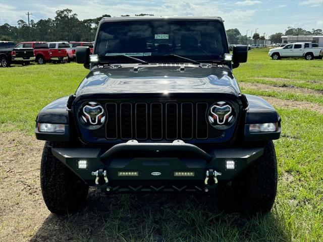 new 2024 Jeep Gladiator car, priced at $52,550