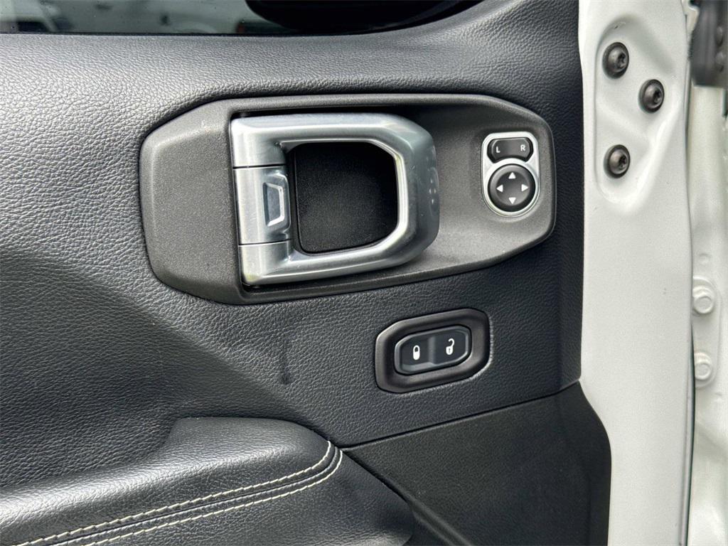 used 2018 Jeep Wrangler Unlimited car, priced at $25,444