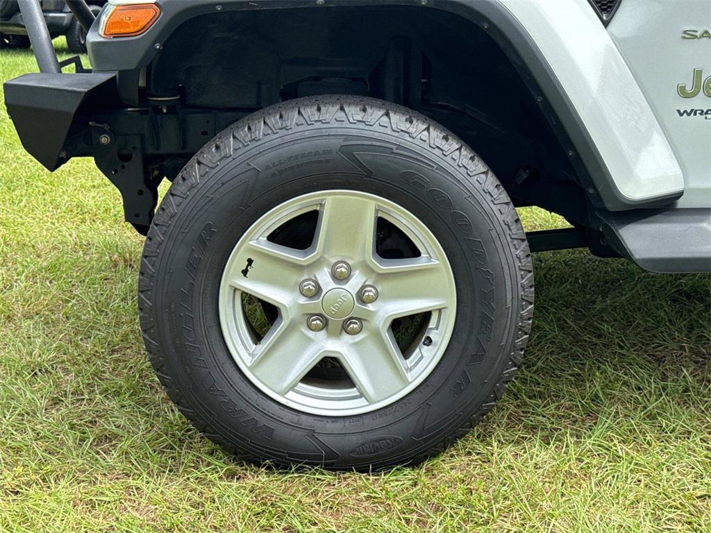 used 2018 Jeep Wrangler Unlimited car, priced at $25,444