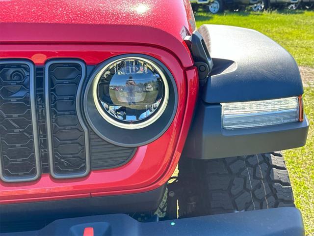 new 2024 Jeep Gladiator car, priced at $66,200