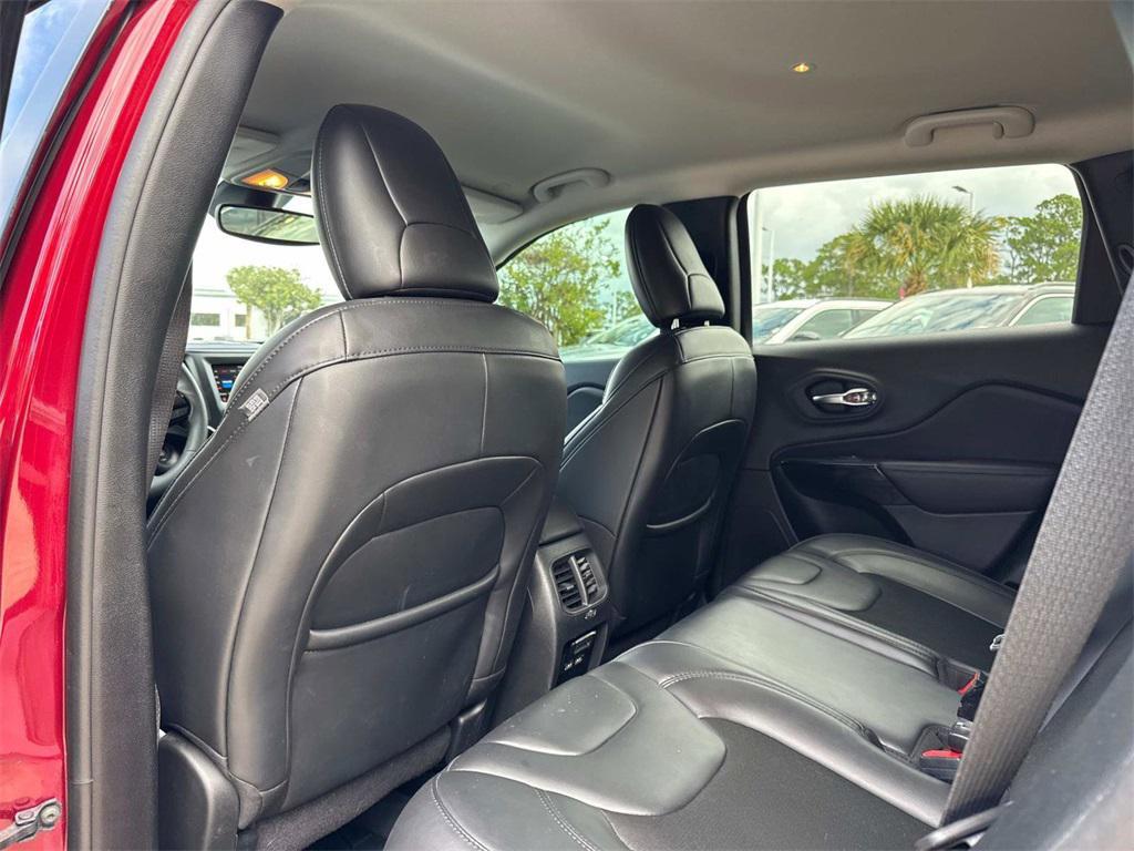 used 2020 Jeep Cherokee car, priced at $18,444