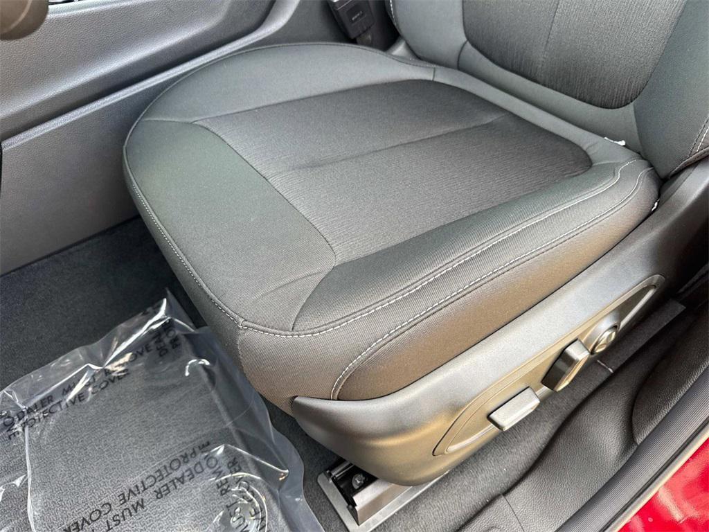 new 2025 Jeep Grand Cherokee L car, priced at $45,120