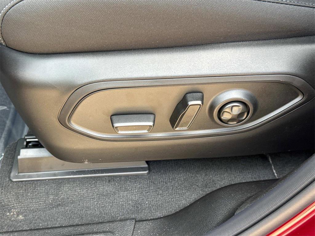 new 2025 Jeep Grand Cherokee L car, priced at $45,120