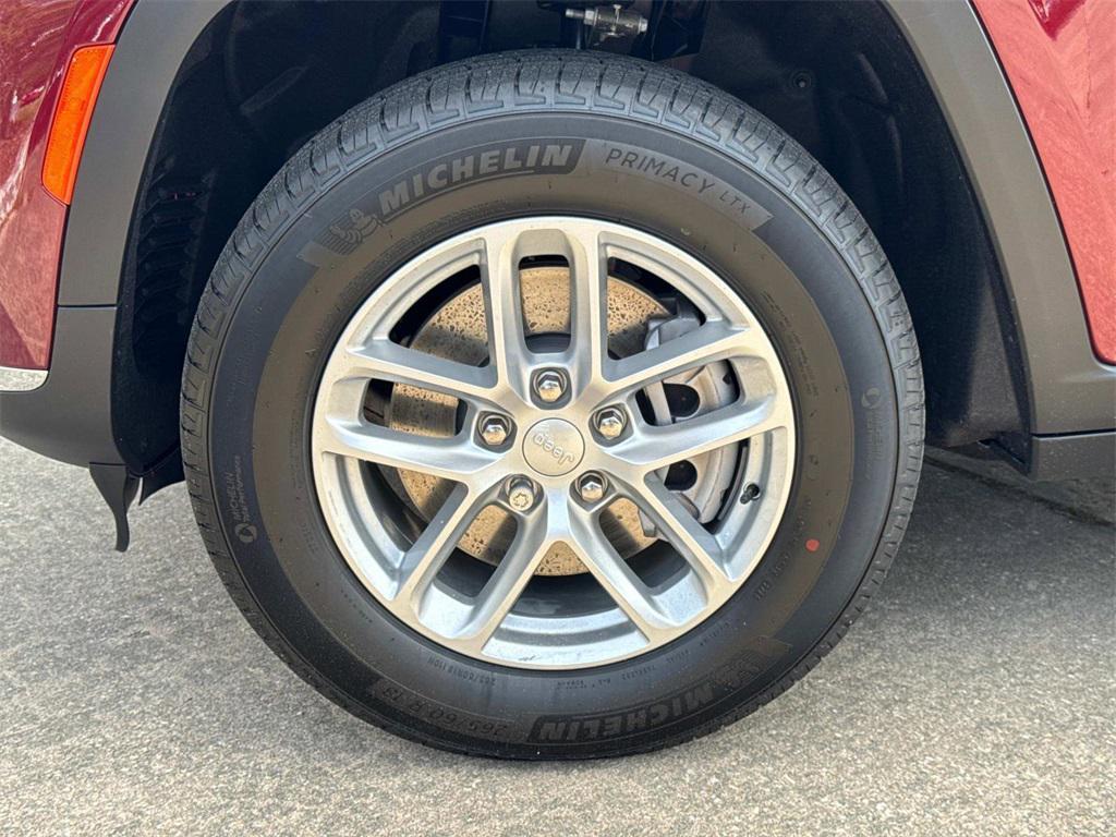 new 2025 Jeep Grand Cherokee L car, priced at $45,120