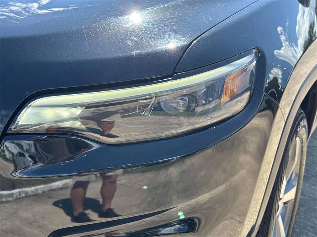 used 2022 Jeep Cherokee car, priced at $22,444