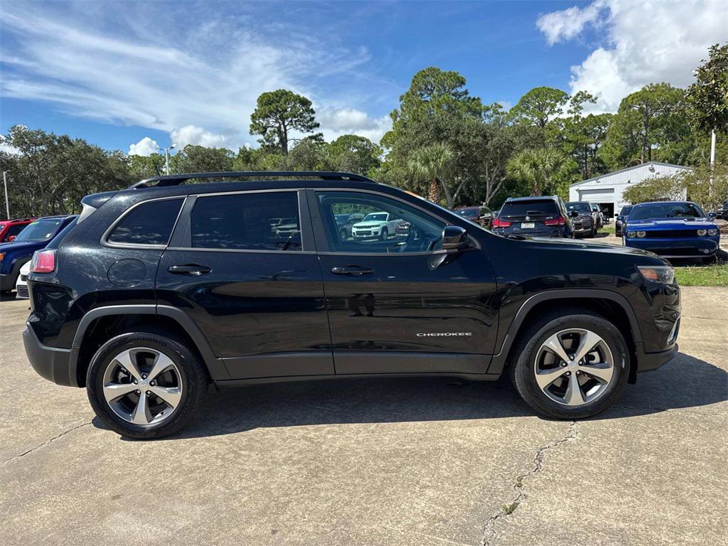 used 2022 Jeep Cherokee car, priced at $22,444