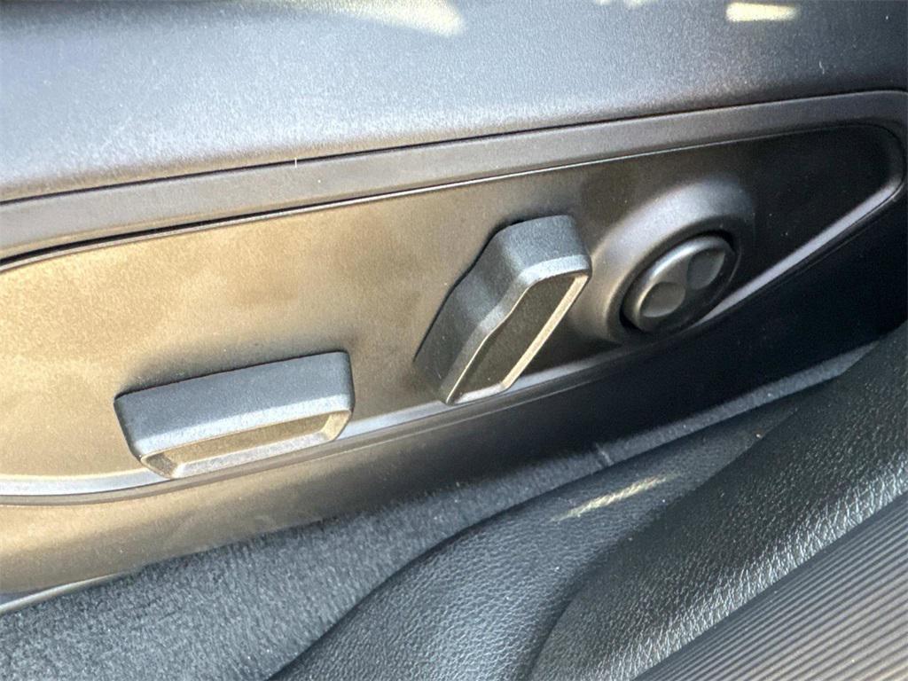 new 2025 Jeep Grand Cherokee L car, priced at $44,420