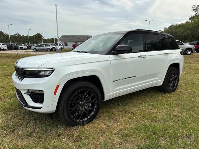 new 2025 Jeep Grand Cherokee car, priced at $73,825