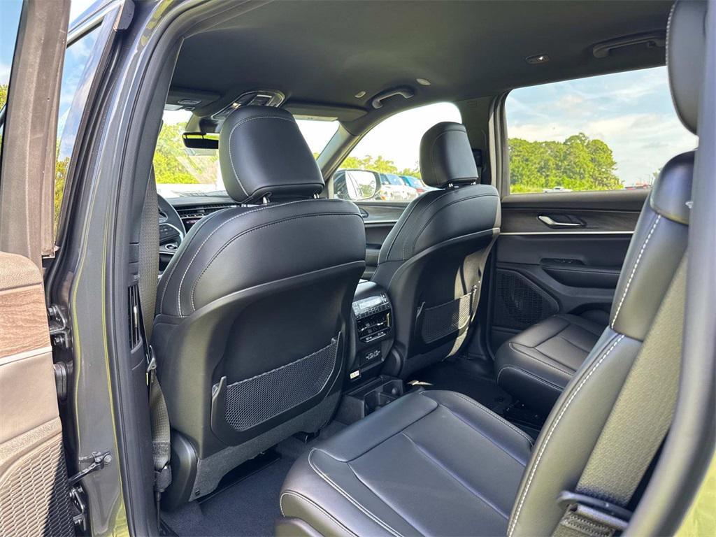 new 2025 Jeep Grand Cherokee L car, priced at $50,490