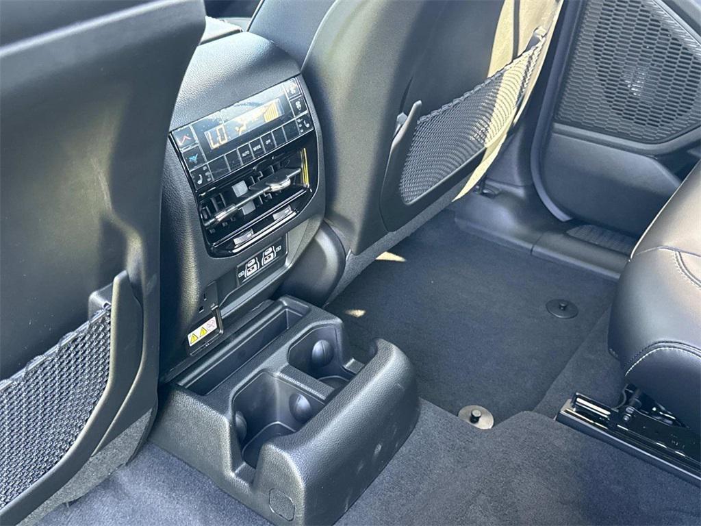 new 2025 Jeep Grand Cherokee L car, priced at $50,490