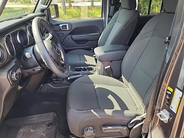 used 2022 Jeep Wrangler Unlimited car, priced at $36,333