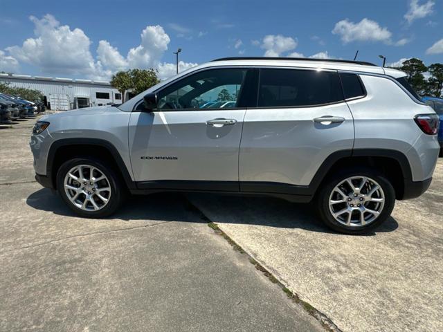 new 2024 Jeep Compass car, priced at $37,160