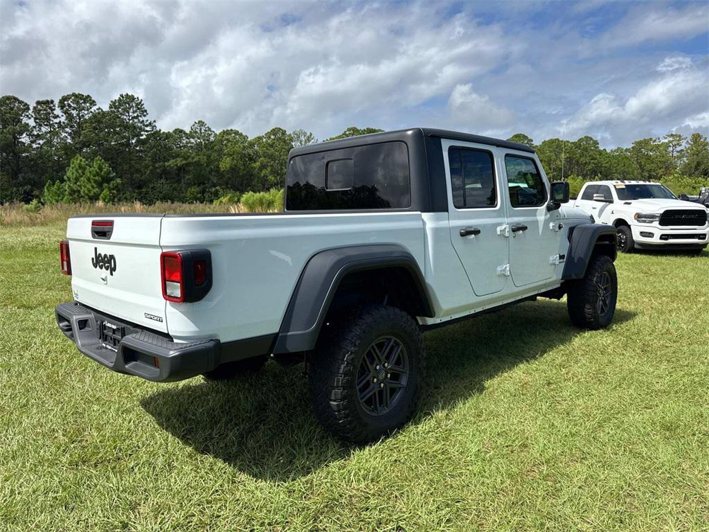 used 2020 Jeep Gladiator car, priced at $28,444