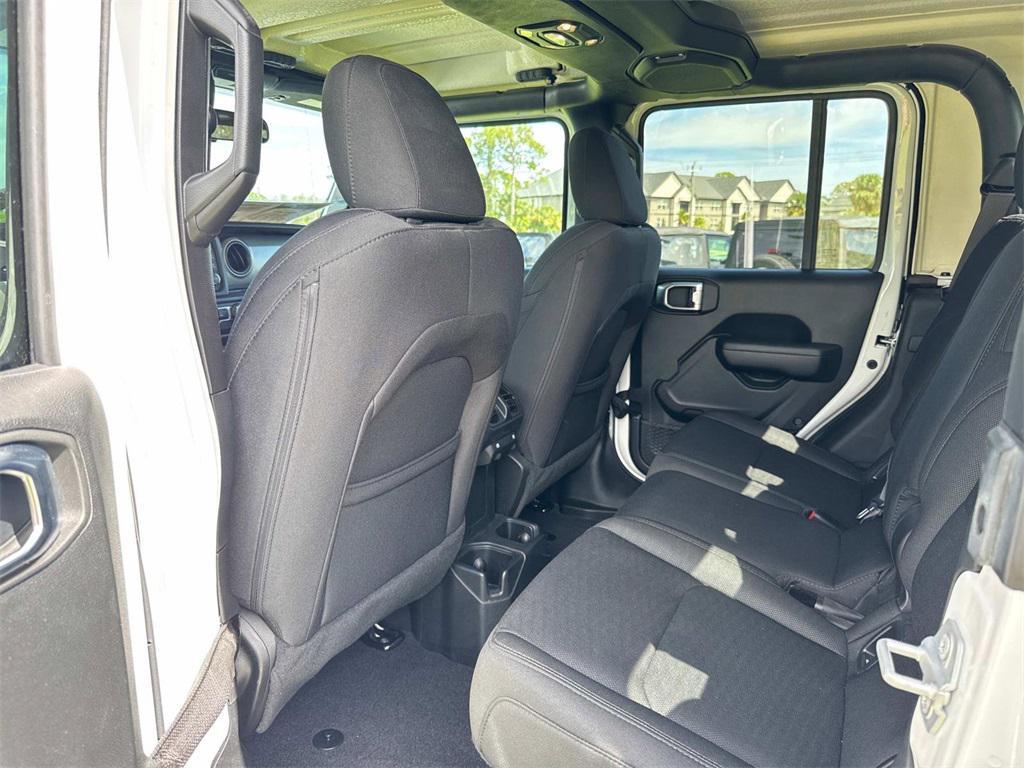 used 2020 Jeep Gladiator car, priced at $28,444