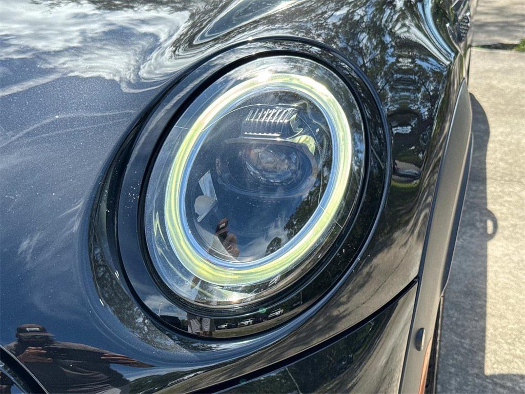 used 2023 MINI Hardtop car, priced at $23,444