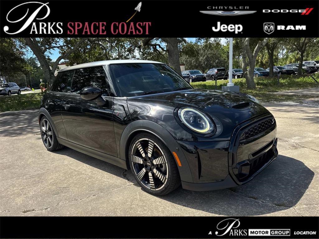 used 2023 MINI Hardtop car, priced at $23,444