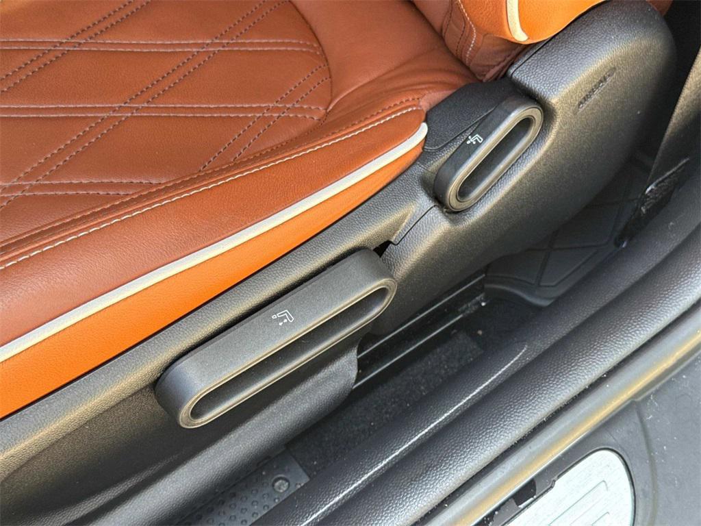 used 2023 MINI Hardtop car, priced at $23,444