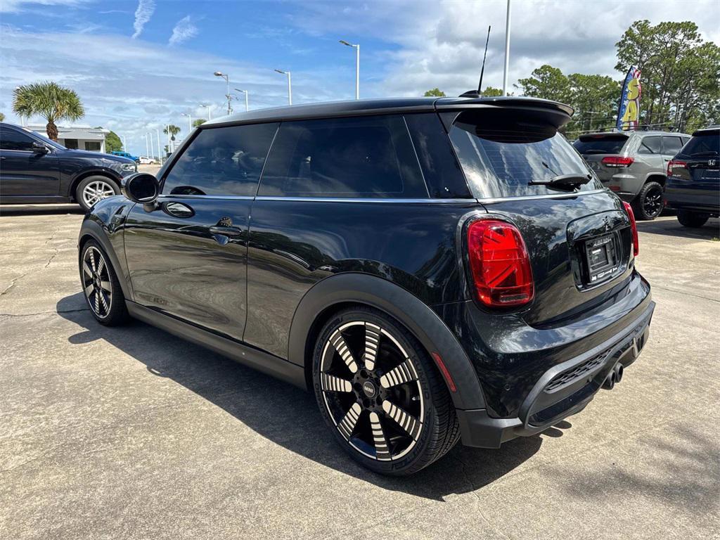used 2023 MINI Hardtop car, priced at $23,444