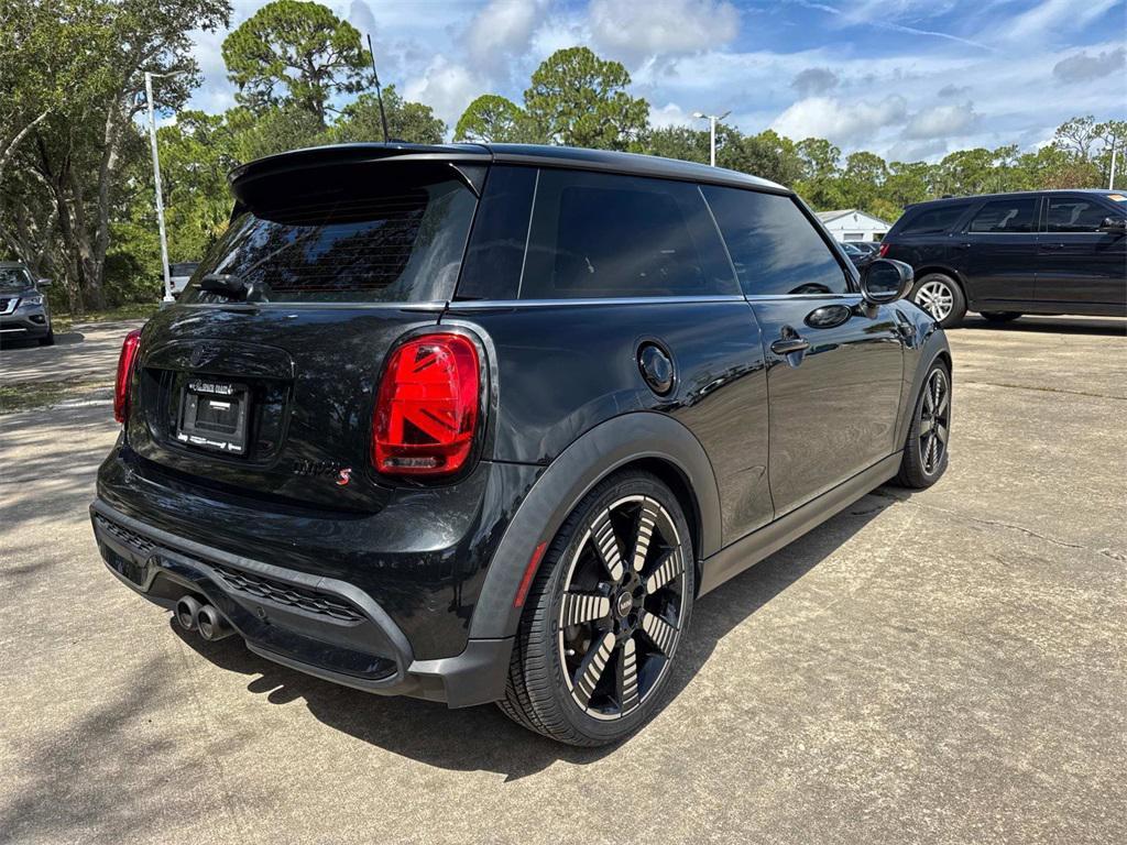 used 2023 MINI Hardtop car, priced at $23,444