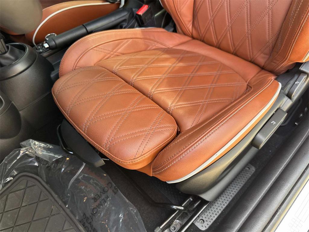 used 2023 MINI Hardtop car, priced at $23,444