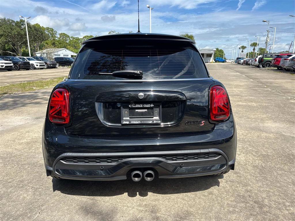 used 2023 MINI Hardtop car, priced at $23,444