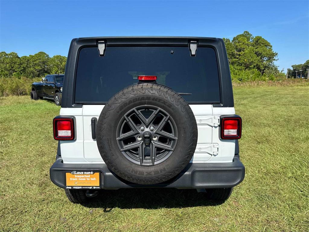 used 2024 Jeep Wrangler car, priced at $35,444