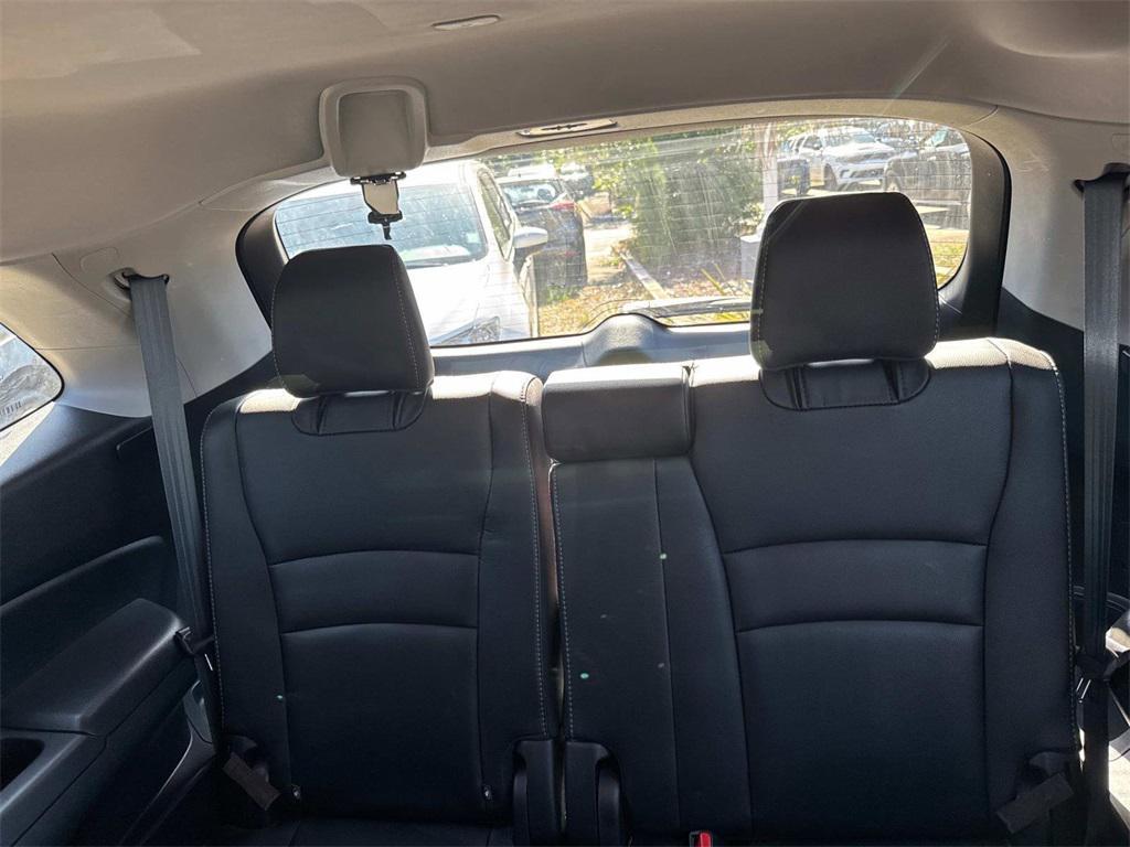 used 2022 Honda Pilot car, priced at $32,911