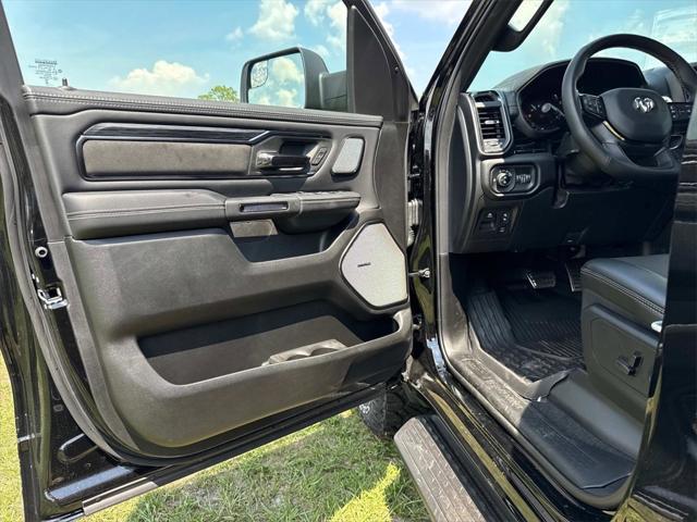 new 2025 Ram 1500 car, priced at $81,460
