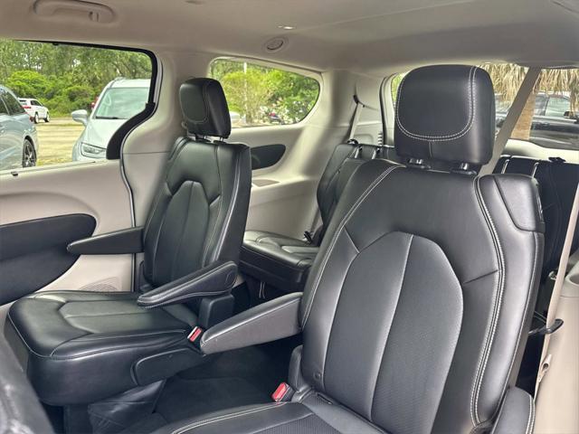 used 2024 Chrysler Pacifica car, priced at $34,955