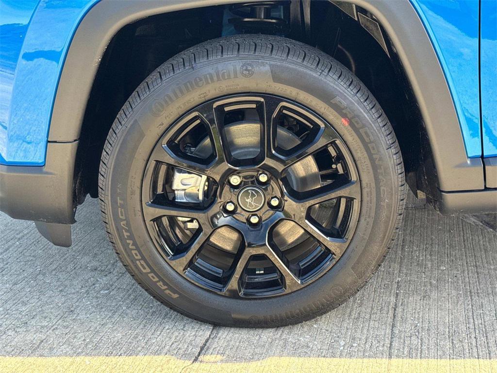 new 2026 Jeep Compass car, priced at $33,805