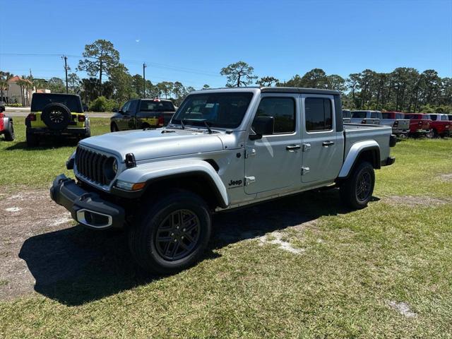 new 2024 Jeep Gladiator car, priced at $53,235